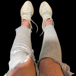 Authentic Yeezy "citron" 7.5m/9w